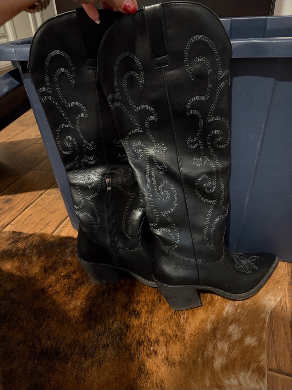 Women's Black Embroidered Western Knee-High Heeled Boots